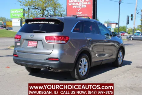 More photos of 2018 Kia Sorento LX at Your Choice Autos - Waukegan, IL