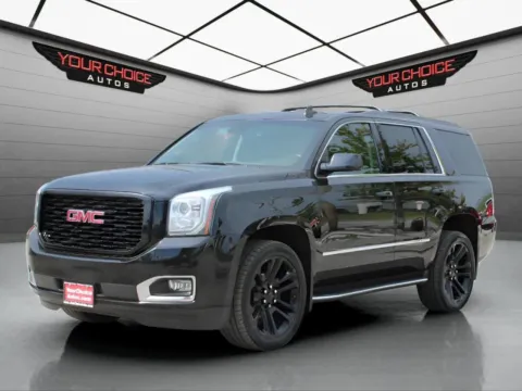 Black 2018 GMC Yukon SLT for sale in Waukegan, IL