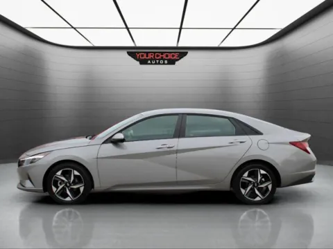 Photos of 2023 Hyundai Elantra SEL for sale in Waukegan, IL at Your Choice Autos - Waukegan