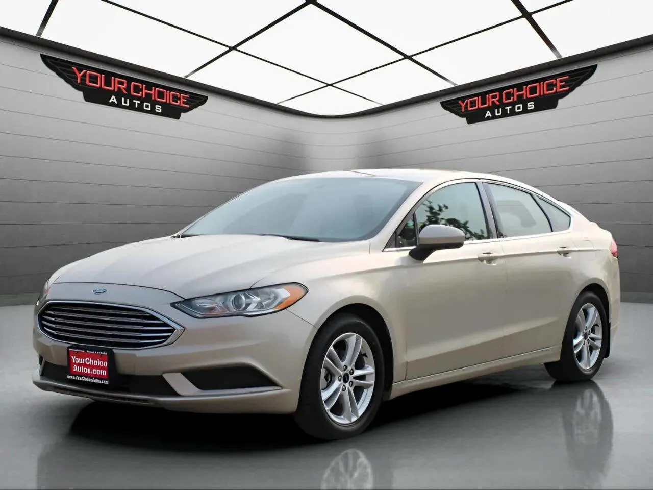 Beige 2018 Ford Fusion SE for sale in Waukegan, IL