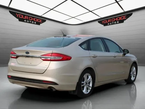 More photos of 2018 Ford Fusion SE at Your Choice Autos - Waukegan, IL