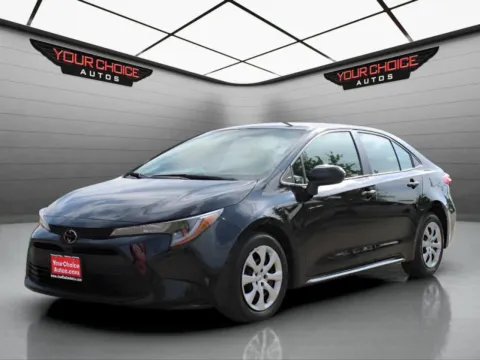 Black 2023 Toyota Corolla LE for sale in Waukegan, IL