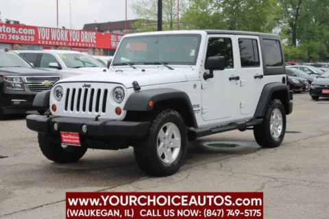 White 2013 Jeep Wrangler Unlimited Sport for sale in Waukegan, IL