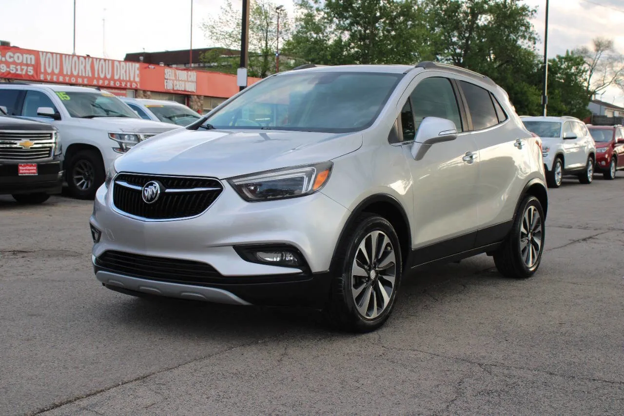 Silver 2018 Buick Encore Essence for sale in Waukegan, IL