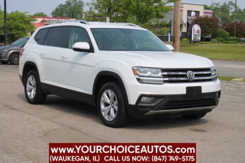 Another view of 2018 Volkswagen Atlas 2.0T SE 4dr SUV w/Technology for sale in Waukegan, IL at Your Choice Autos - Waukegan