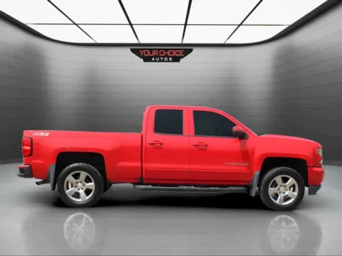 More photos of 2017 Chevrolet Silverado 1500 LT at Your Choice Autos - Waukegan, IL