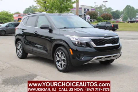 Another view of 2021 Kia Seltos EX for sale in Waukegan, IL at Your Choice Autos - Waukegan