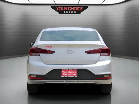 More photos of 2019 Hyundai Elantra SE at Your Choice Autos - Waukegan, IL