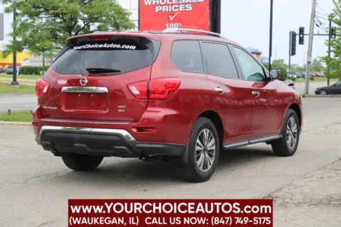 More photos of 2017 Nissan Pathfinder SV at Your Choice Autos - Waukegan, IL