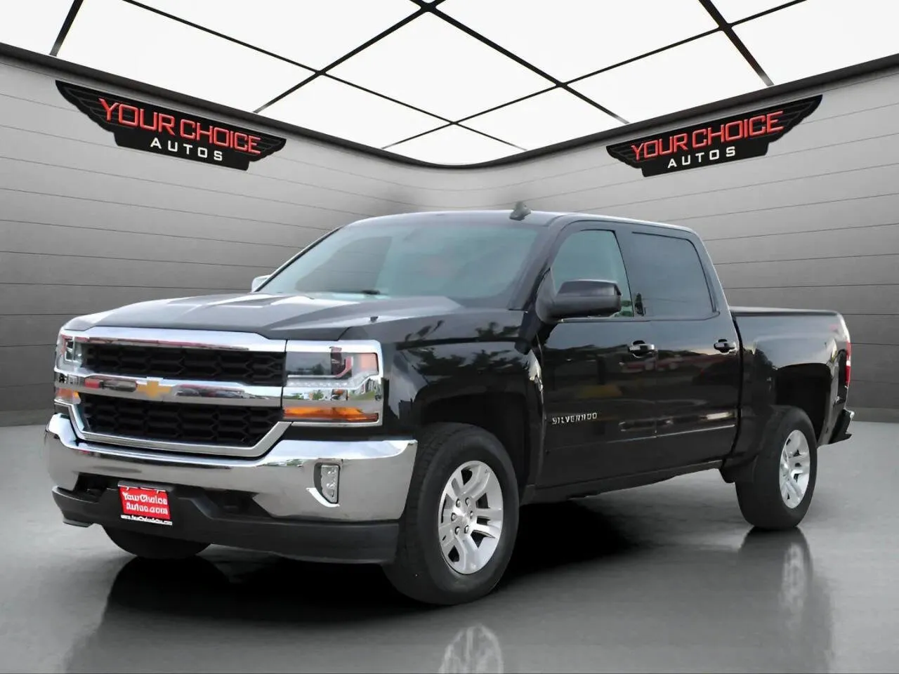 Black 2018 Chevrolet Silverado 1500 LT for sale in Waukegan, IL