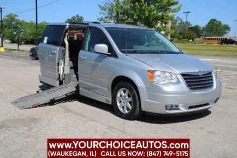 Silver 2010 Chrysler Town & Country Touring for sale in Waukegan, IL