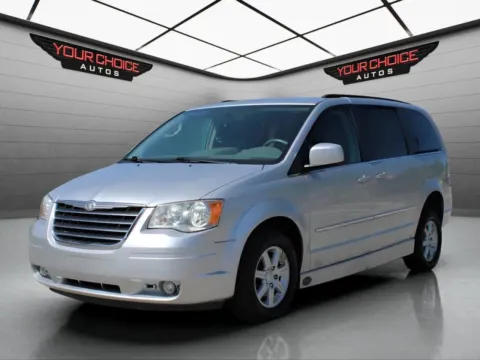 Silver 2010 Chrysler Town & Country Touring for sale in Waukegan, IL