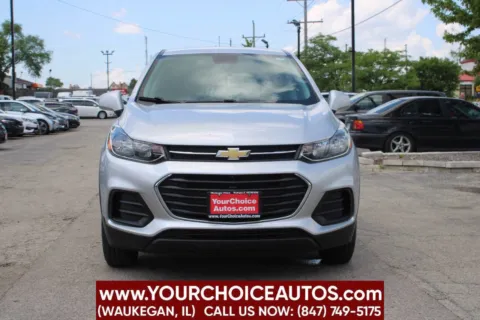 Photos of 2021 Chevrolet Trax LS for sale in Waukegan, IL at Your Choice Autos - Waukegan