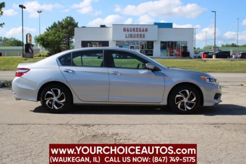More photos of 2017 Honda Accord Sedan LX at Your Choice Autos - Waukegan, IL