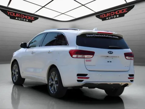 Another view of 2016 Kia Sorento SX for sale in Waukegan, IL at Your Choice Autos - Waukegan