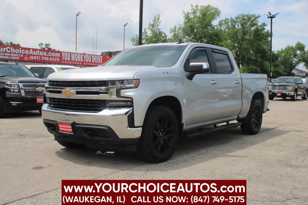 Silver 2019 Chevrolet Silverado 1500 LT for sale in Waukegan, IL