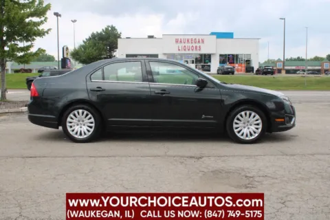 More photos of 2010 Ford Fusion Hybrid at Your Choice Autos - Waukegan, IL