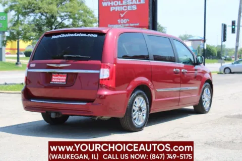 More photos of 2011 Chrysler Town & Country Touring-L at Your Choice Autos - Waukegan, IL