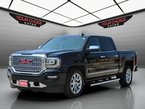 Black 2017 GMC Sierra 1500 Denali for sale in Waukegan, IL