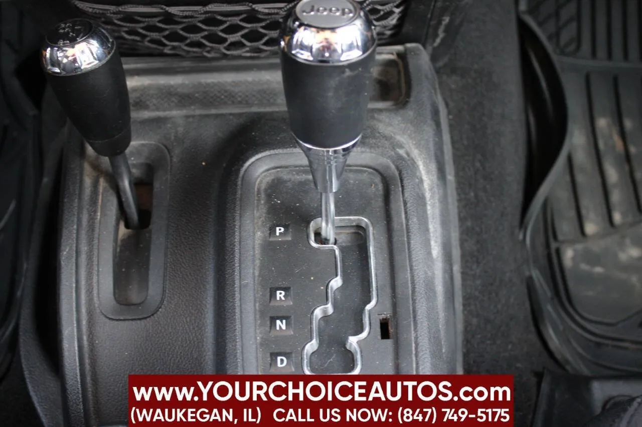 2013 Jeep Wrangler Unlimited Sport - Photo 20