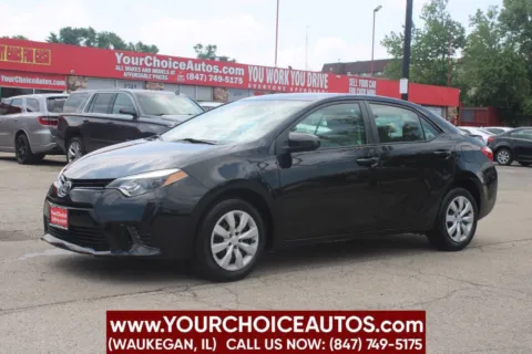 Black 2015 Toyota Corolla LE 4dr Sedan for sale in Waukegan, IL