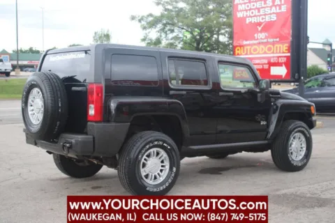 More photos of 2009 HUMMER H3 SUV Adventure at Your Choice Autos - Waukegan, IL