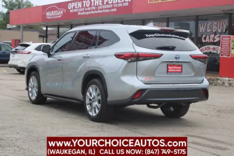 More photos of 2021 Toyota Highlander Limited 4dr SUV at Your Choice Autos - Waukegan, IL