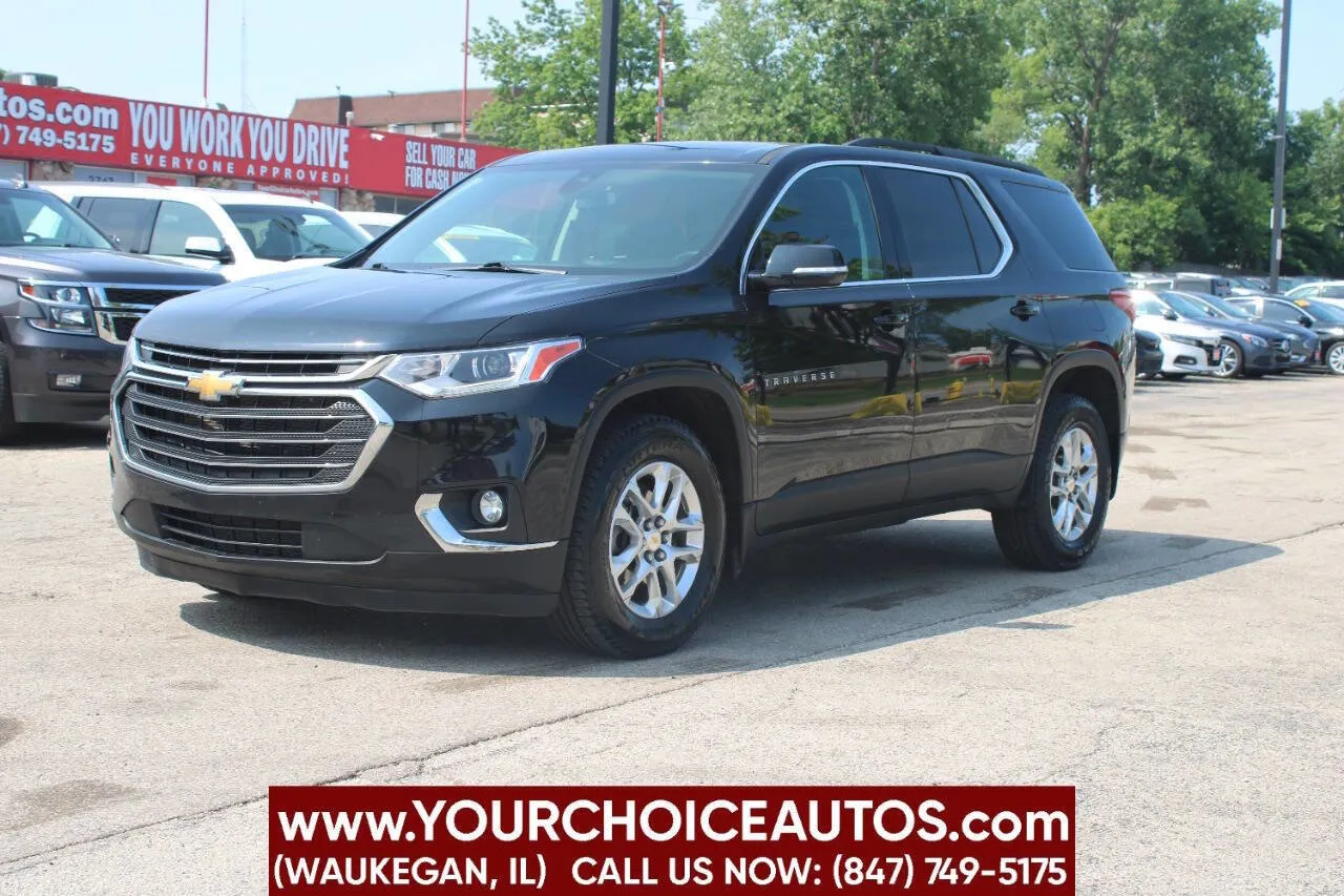 Black 2020 Chevrolet Traverse LT Cloth for sale in Waukegan, IL