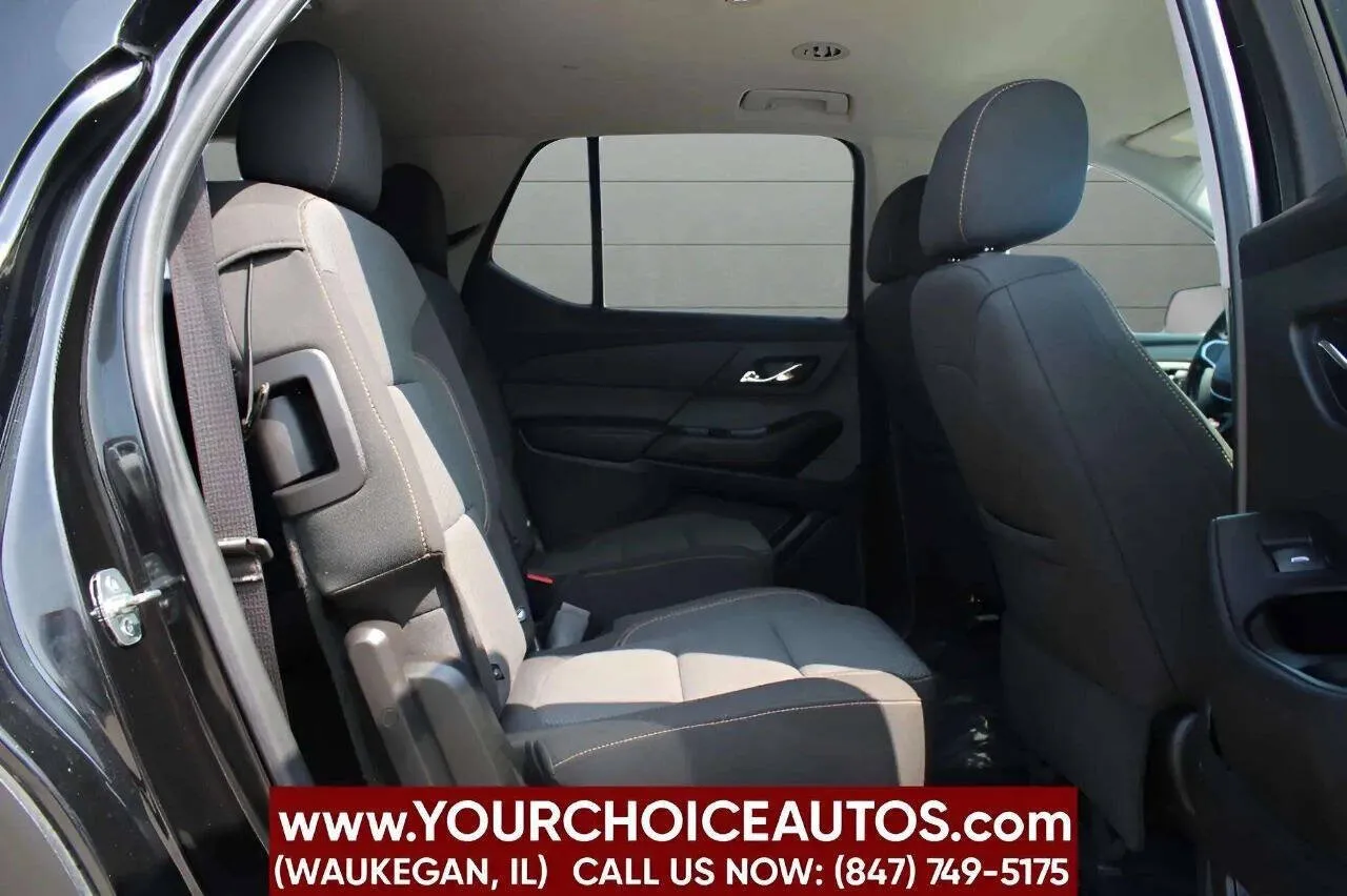2020 Chevrolet Traverse 1LT - Photo 12