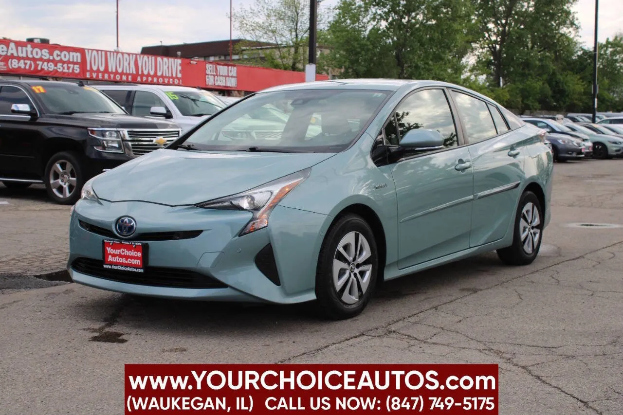 Unknown 2017 Toyota Prius Two 4dr Hatchback for sale in Waukegan, IL