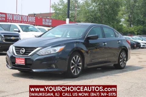 Blue 2017 Nissan Altima 2.5 SV for sale in Waukegan, IL
