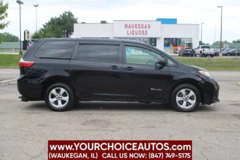 More photos of 2019 Toyota Sienna L 7 Passenger 4dr Mini Van at Your Choice Autos - Waukegan, IL