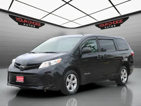 Photos of 2019 Toyota Sienna L 7 Passenger 4dr Mini Van for sale in Waukegan, IL at Your Choice Autos - Waukegan