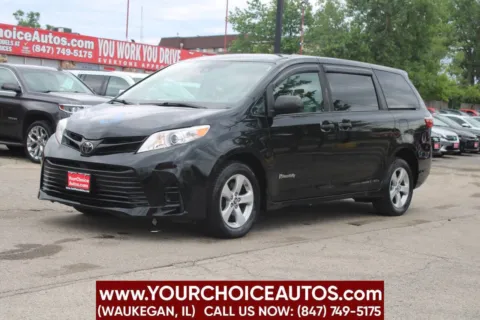 Photos of 2019 Toyota Sienna L 7 Passenger 4dr Mini Van for sale in Waukegan, IL at Your Choice Autos - Waukegan