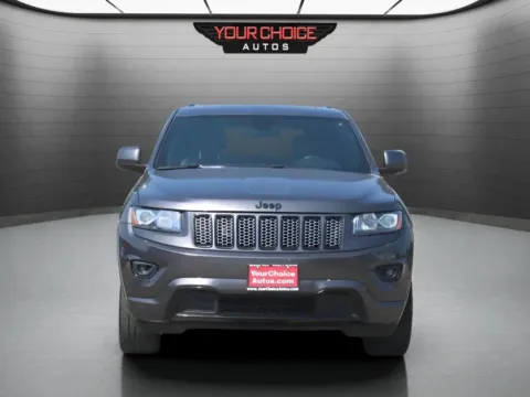 Photos of 2014 Jeep Grand Cherokee Altitude for sale in Waukegan, IL at Your Choice Autos - Waukegan