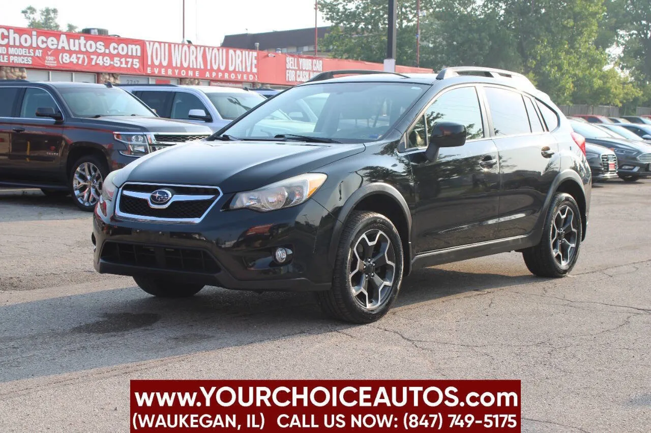 Black 2014 Subaru XV Crosstrek Limited for sale in Waukegan, IL