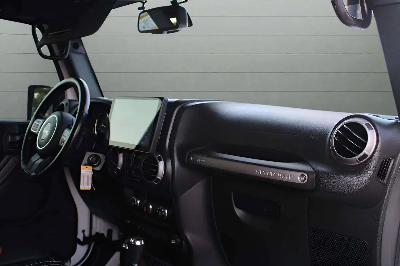 2017 Jeep Wrangler Unlimited Sport S - Photo 16