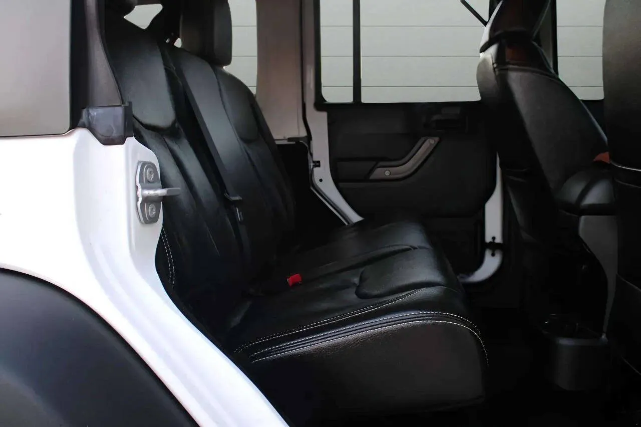 2017 Jeep Wrangler Unlimited Sport S - Photo 22