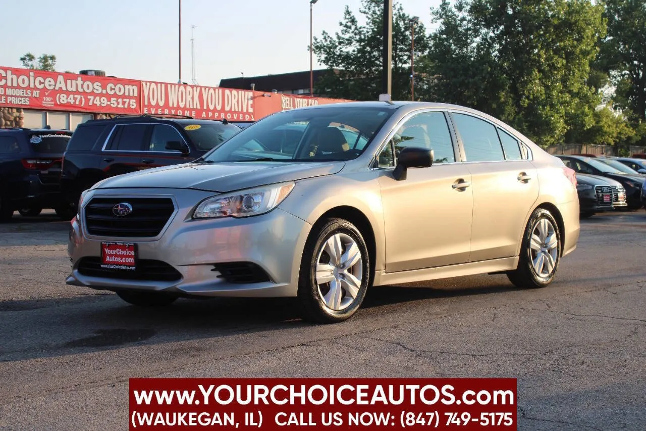 Gray 2015 Subaru Legacy 2.5i for sale in Waukegan, IL