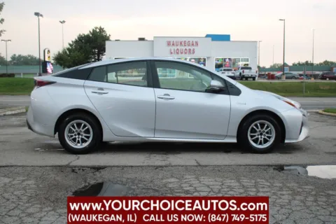 More photos of 2016 Toyota Prius Two at Your Choice Autos - Waukegan, IL