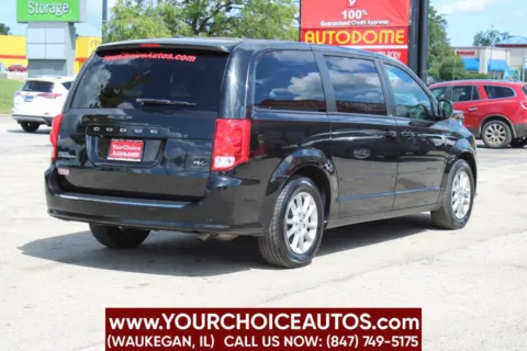 More photos of 2012 Dodge Grand Caravan R/T at Your Choice Autos - Waukegan, IL