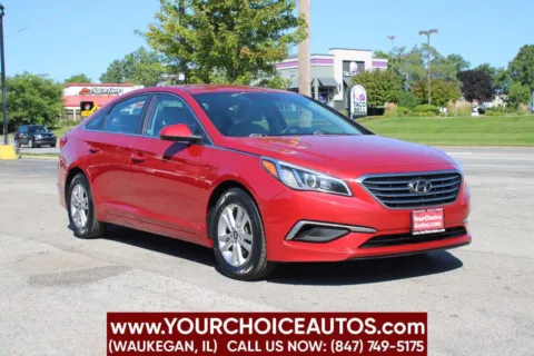Another view of 2017 Hyundai Sonata SE for sale in Waukegan, IL at Your Choice Autos - Waukegan