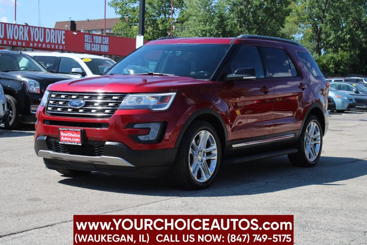 Red 2017 Ford Explorer XLT for sale in Waukegan, IL