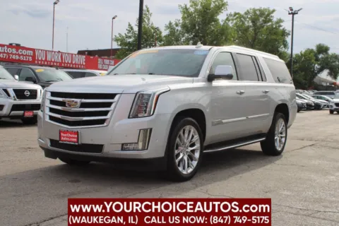 Silver 2017 Cadillac Escalade ESV Luxury for sale in Waukegan, IL