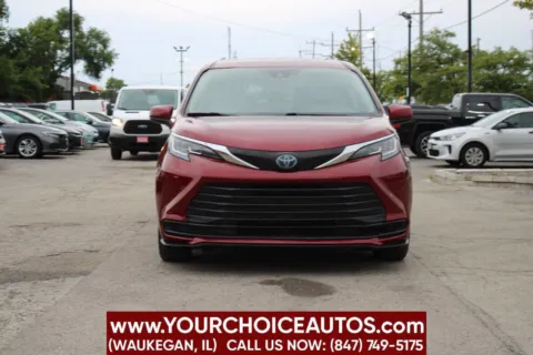 Photos of 2021 Toyota Sienna LE for sale in Waukegan, IL at Your Choice Autos - Waukegan