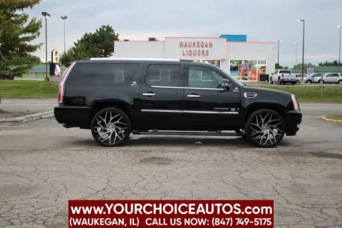 More photos of 2008 Cadillac Escalade ESV Base AWD 4dr SUV at Your Choice Autos - Waukegan, IL