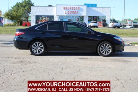 More photos of 2015 Toyota Camry Hybrid XLE 4dr Sedan at Your Choice Autos - Waukegan, IL