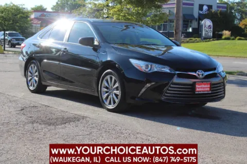 Another view of 2015 Toyota Camry Hybrid XLE 4dr Sedan for sale in Waukegan, IL at Your Choice Autos - Waukegan