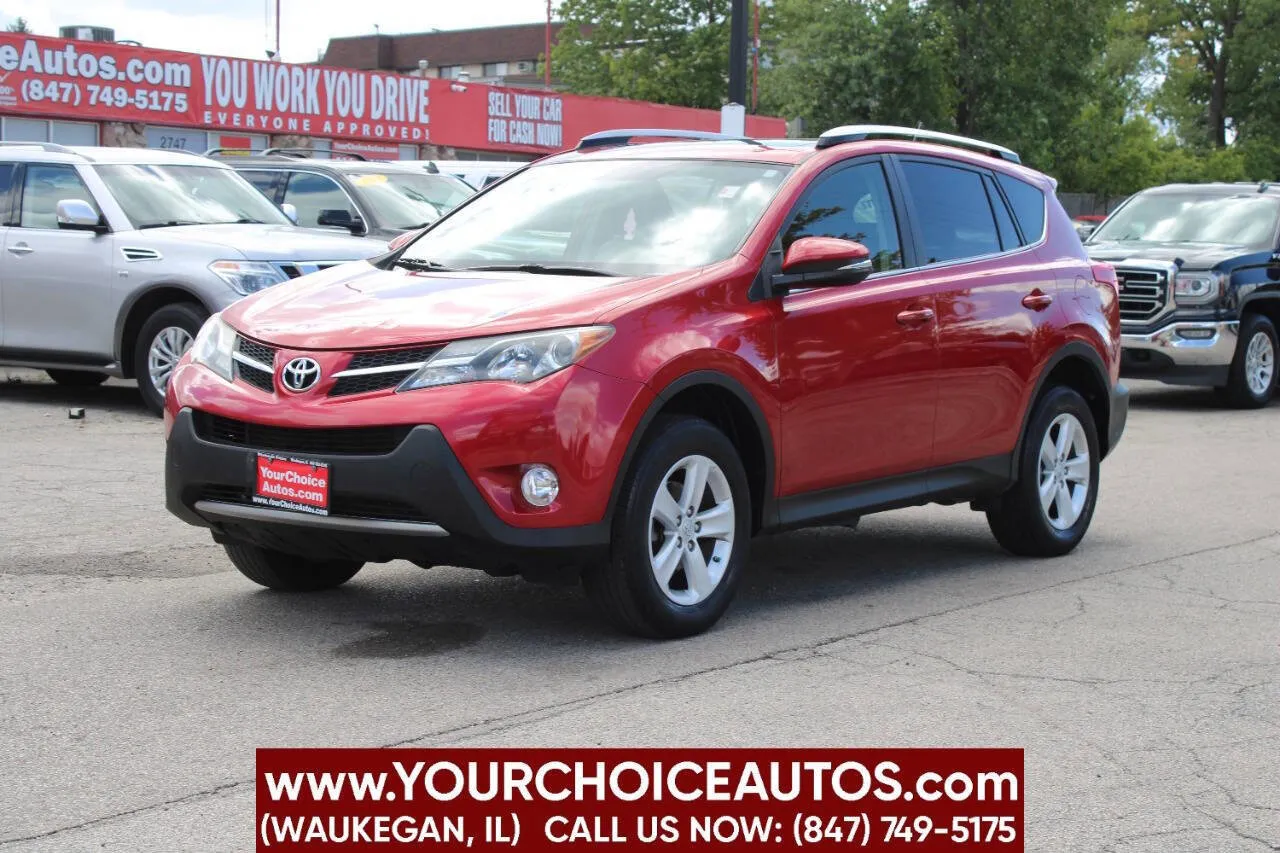 Red 2013 Toyota RAV4 XLE for sale in Waukegan, IL