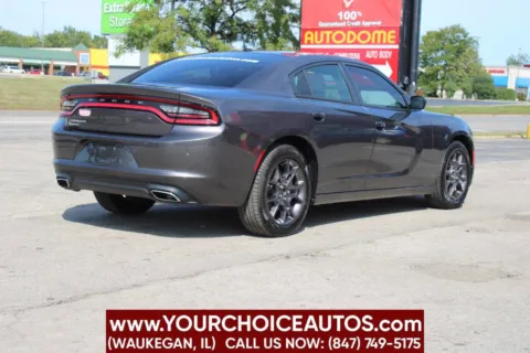 More photos of 2015 Dodge Charger SE at Your Choice Autos - Waukegan, IL